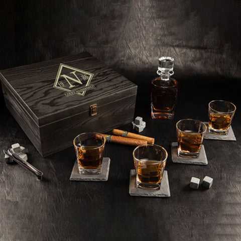 Diamond Personalised Elegance Decanter and 4 Whiskey Glass Set